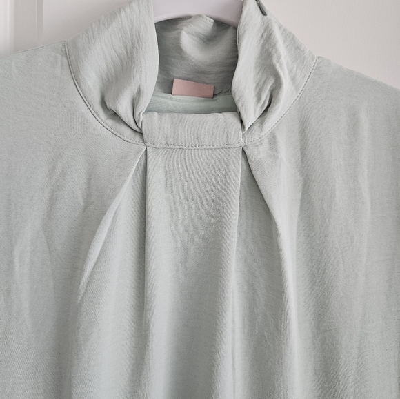 Bow loose dress or abaya size Large - Picture 6 of 11